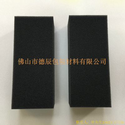 主要用于高速賽車燃料油箱內(nèi)部填充，起到緩沖作用。